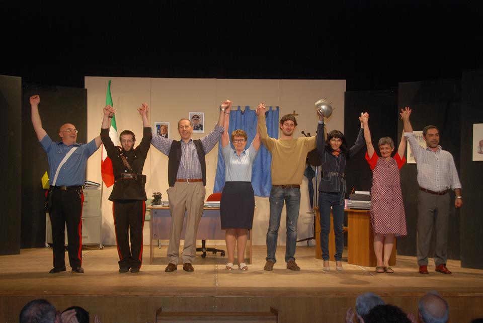 Concors-par-deventâ-carabinîr-compagnia-teatrale-la-pipinate