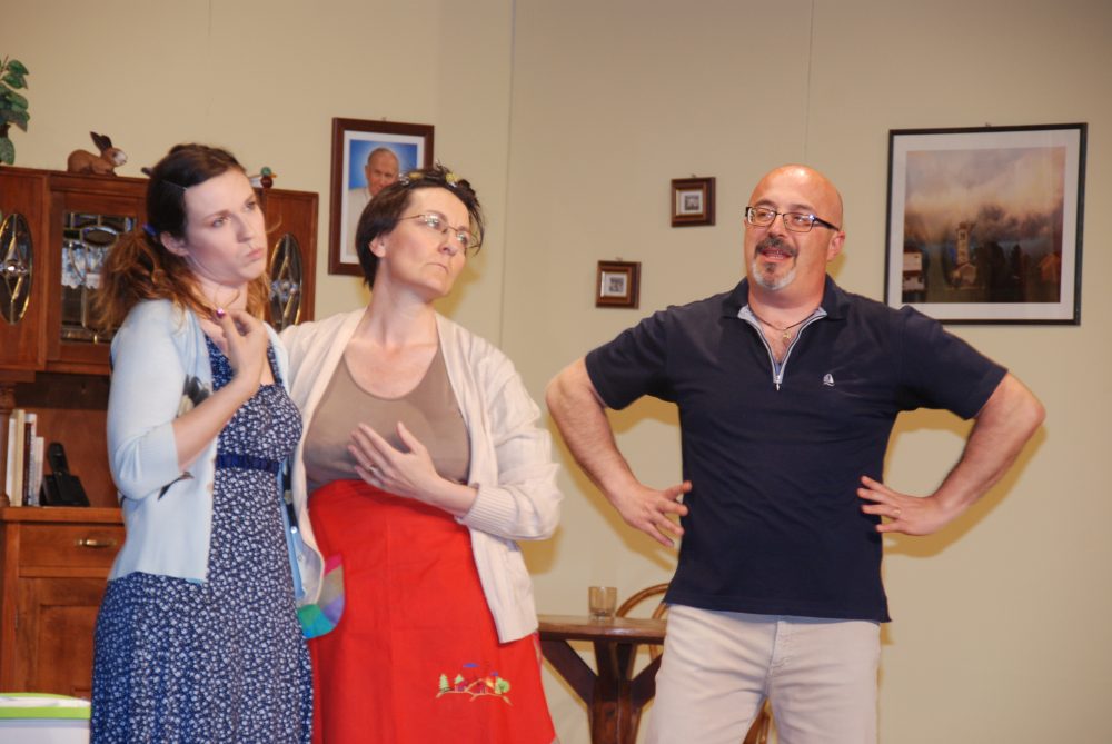 Mi-tocje-ancje-paiâ-las-tasses-compagnia-teatrale-la-pipinate