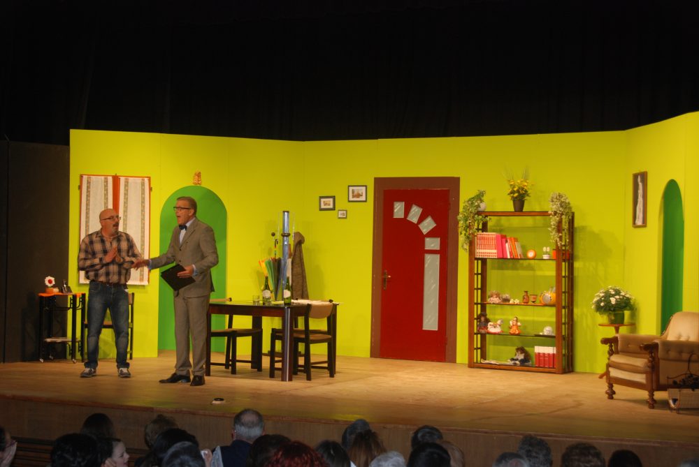 Une-manie-di-sassins-compagnia-teatrale-la-pipinate
