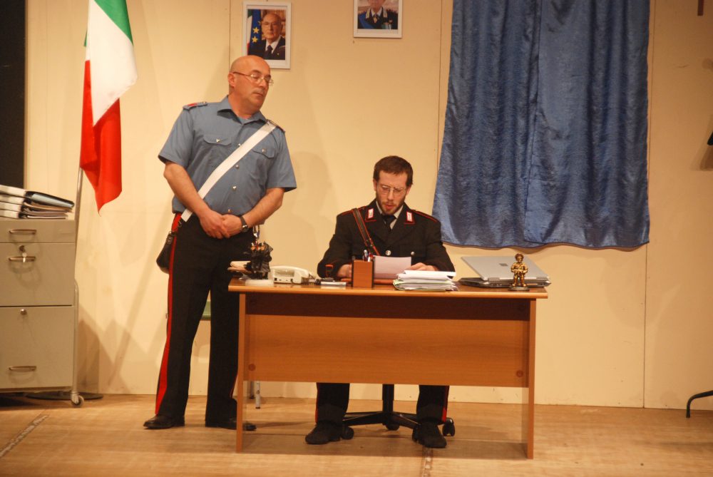Concors-par-deventâ-carabinîr-compagnia-teatrale-la-pipinate