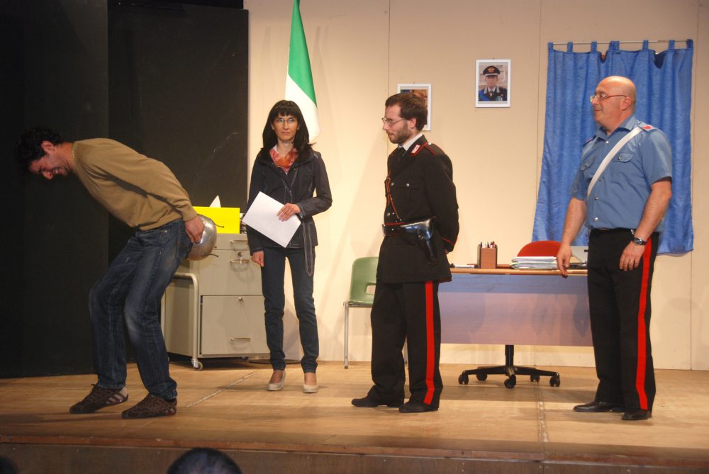 Concors-par-deventâ-carabinîr-compagnia-teatrale-la-pipinate