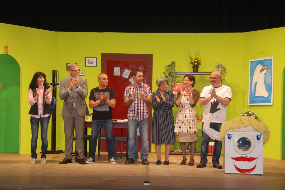 Une-manie-di-sassins-compagnia-teatrale-la-pipinate
