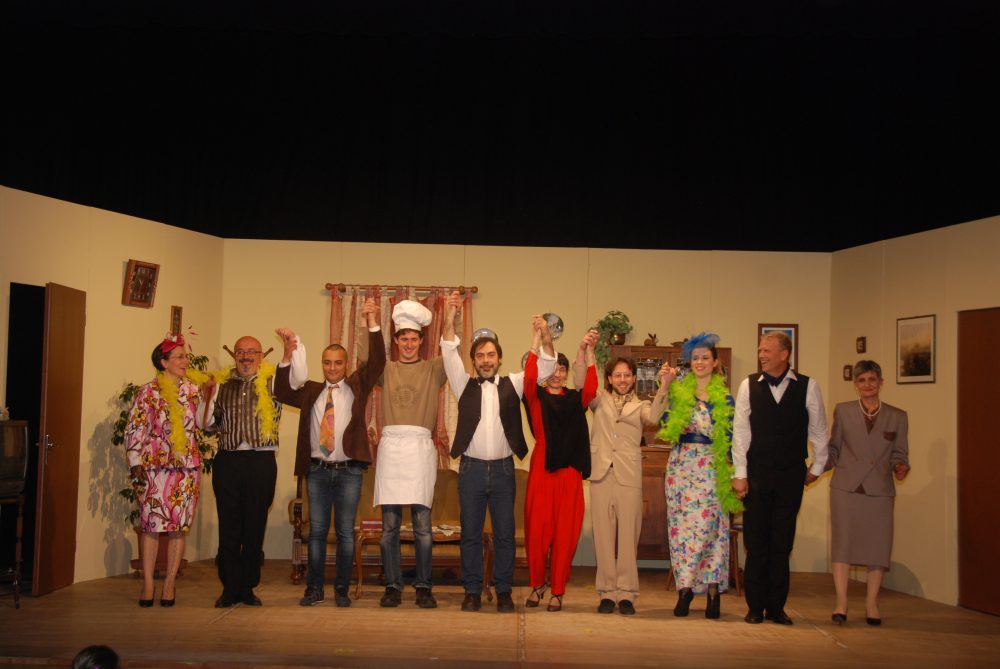 Mi-tocje-ancje-paiâ-las-tasses-compagnia-teatrale-la-pipinate