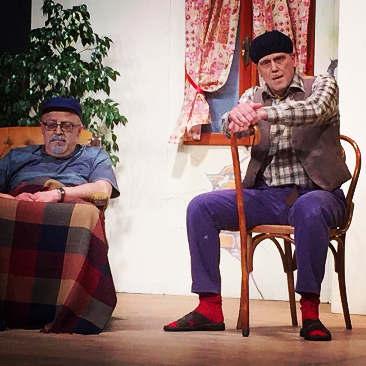 Vecjo-sì,-ma-no-stupit-compagnia-teatrale-la-pipinate