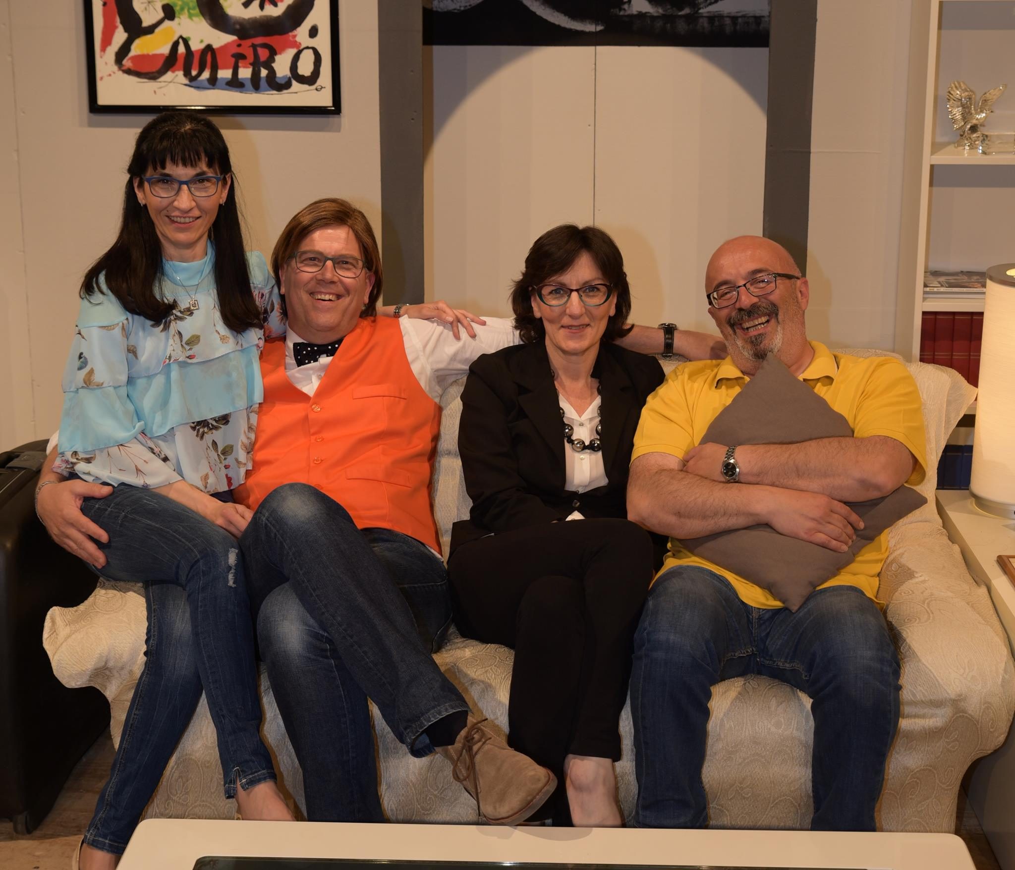 une-famee-in-afit-attori-compagnia-teatrale-la-pipinate