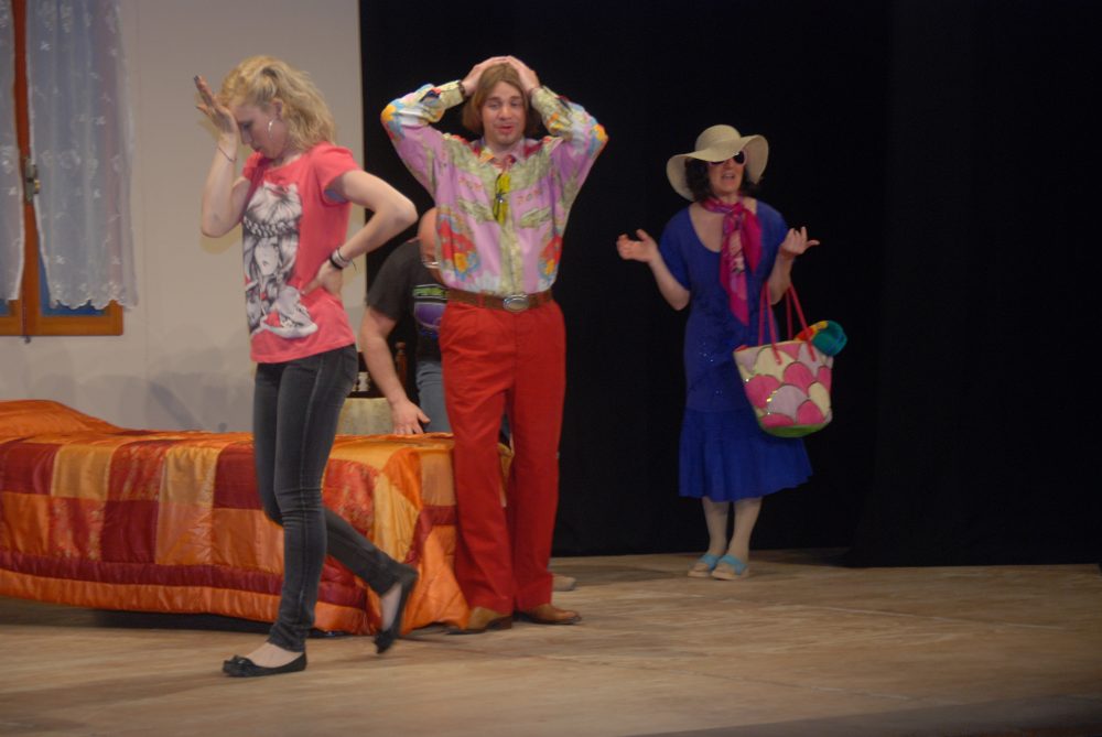 Al-è-simpri-timp-par-maridâsi-compagnia-teatrale-la-pipinate